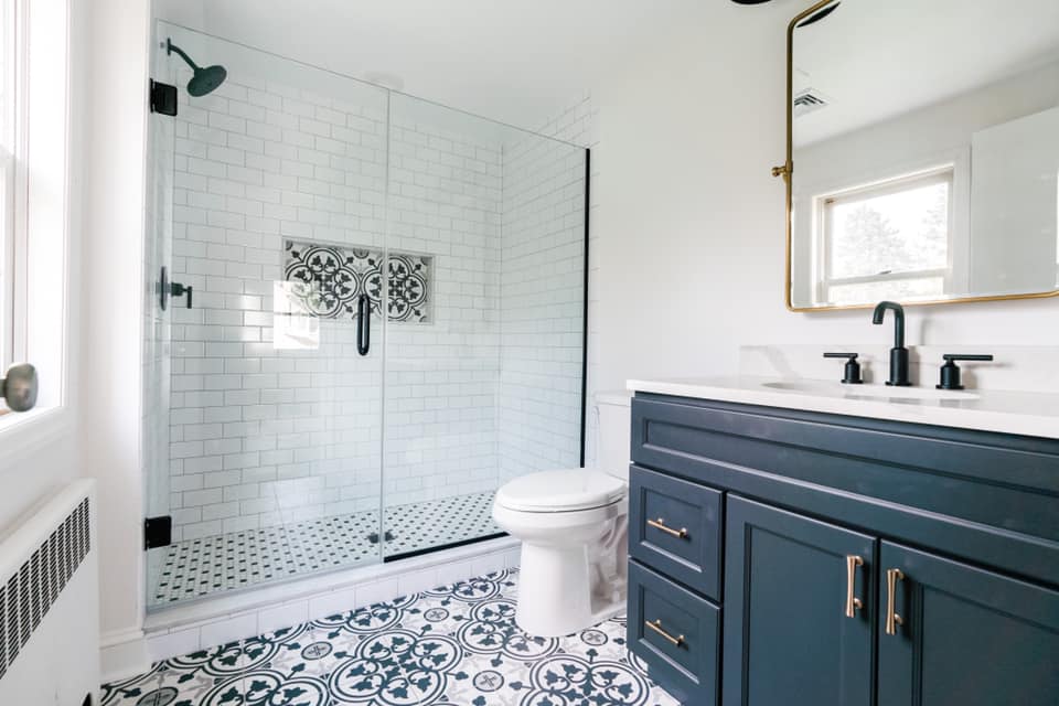bathroom themes